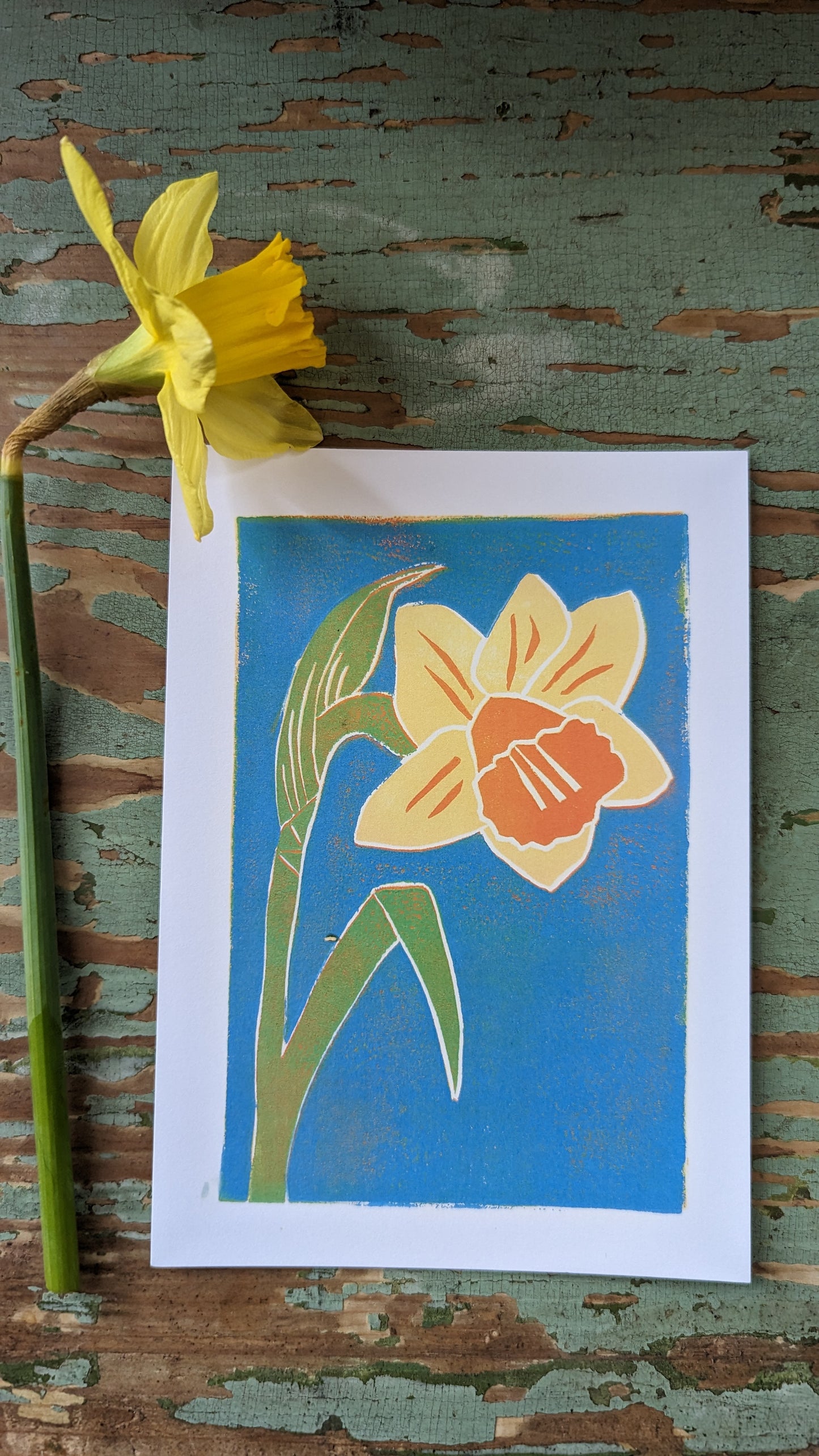 daffodil print w/ blue background