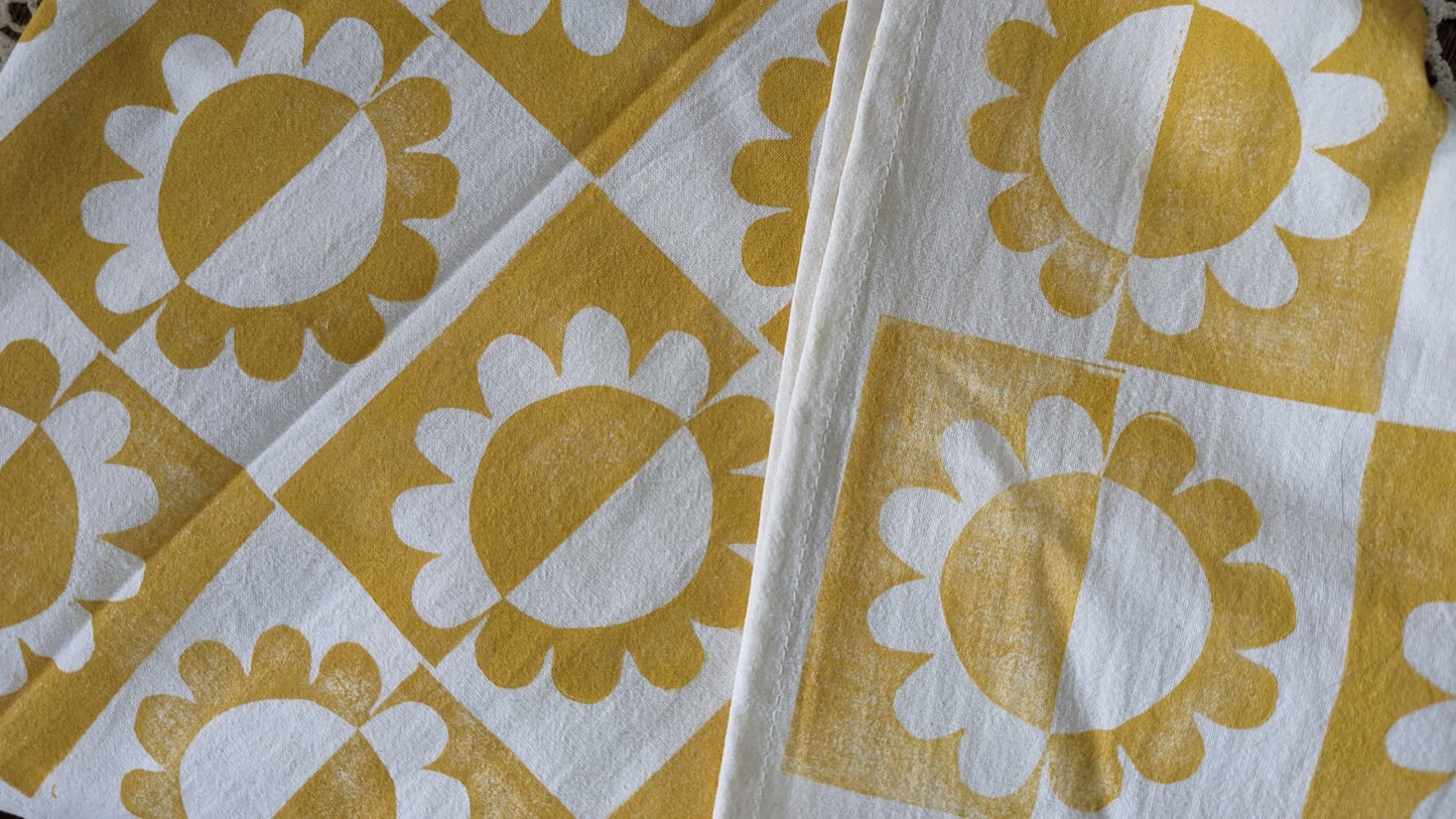 block printed kitchen towel : sun shadow